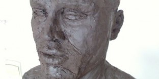 Buste en argile portrait sculpté en terre
