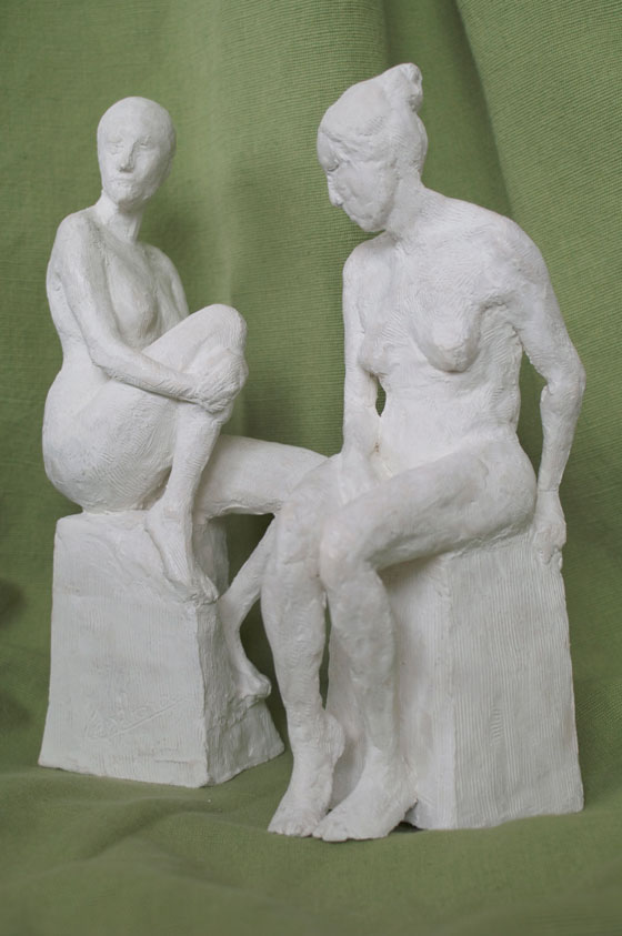 Nymphes 2 statuettes effet marbre